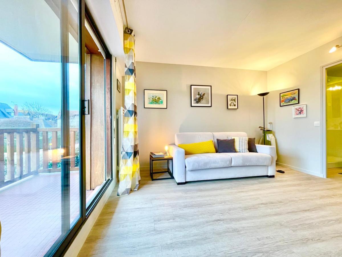 Echappee Chic - Balcon - 150 M Casino Deauville & Plage Exteriör bild